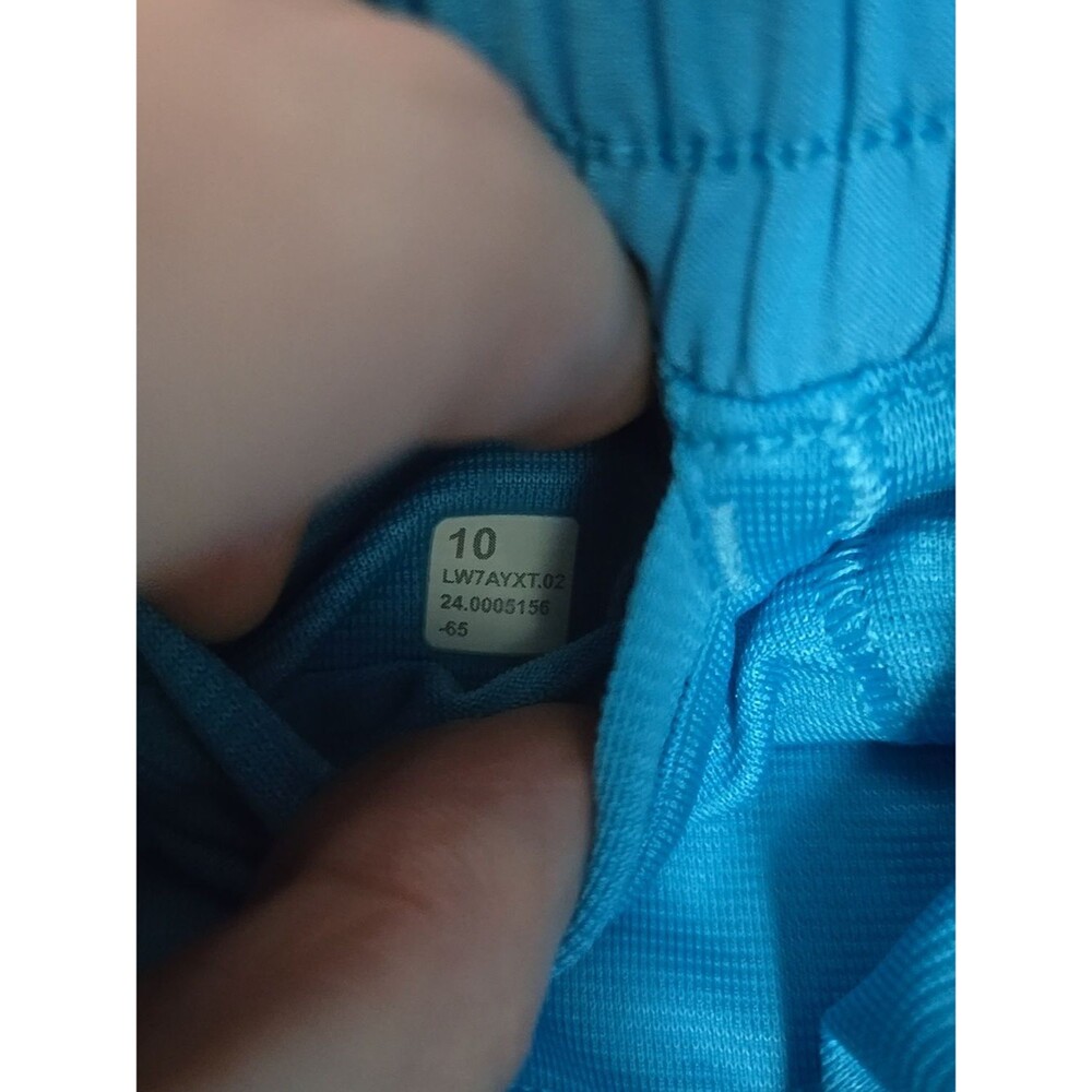 Lululemon Athletica Light Blue Women's Size 10 Running Shorts Athleisure - Picture 4 of 4